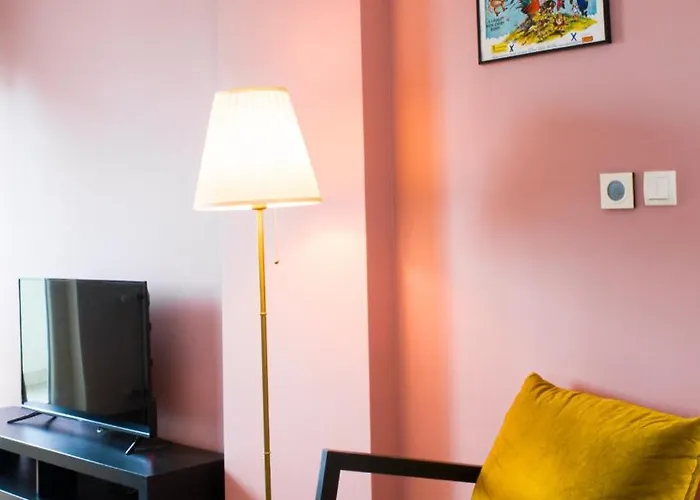 Kej One Bedroom Apartment-free Private Parking-fast Wi-fi Novi Sad