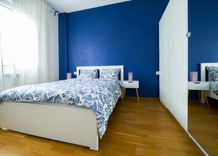 Kej One Bedroom Apartment-free Private Parking-fast Wi-fi Apartamento Novi Sad
