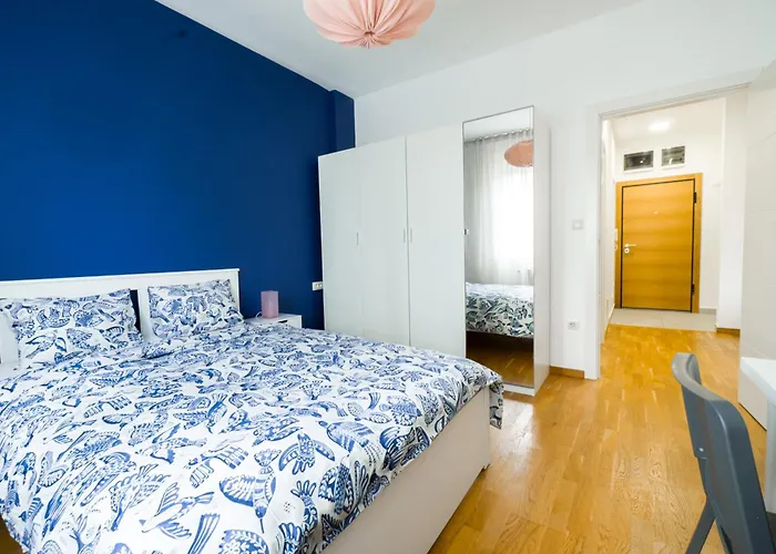 Apartamento Kej One Bedroom Apartment-free Private Parking-fast Wi-fi