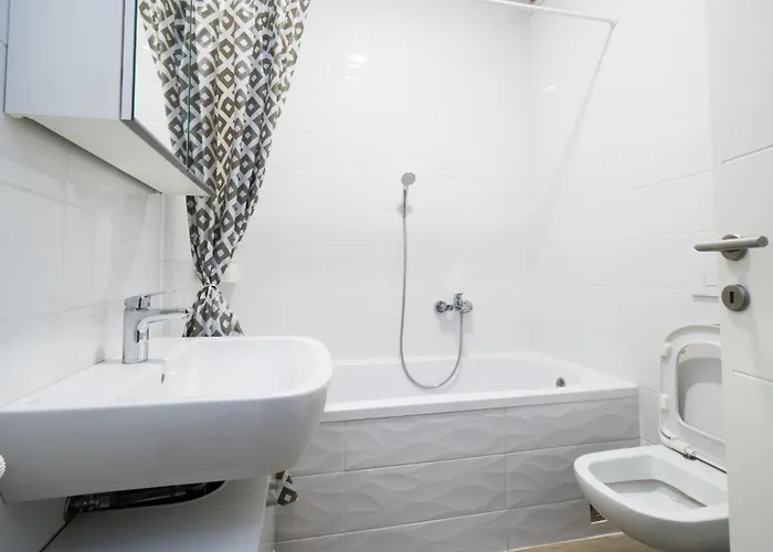 Kej One Bedroom Apartment-free Private Parking-fast Wi-fi * Novi Sad