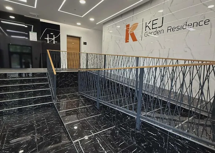 Kej One Bedroom Apartment-free Private Parking-fast Wi-fi *